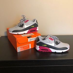 Nike air max women’s size 8.5/ kids 6.5